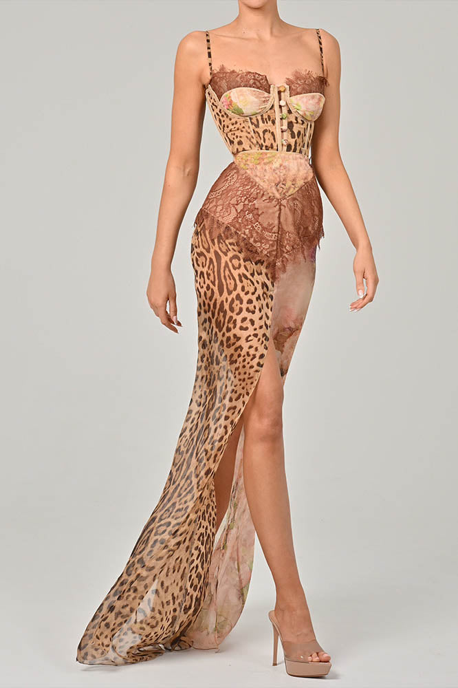 Whispers of the Wild – Maxikleid mit Taillenbindung