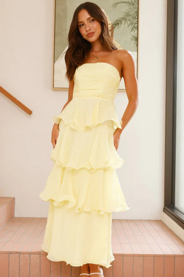 Vestido midi sexy y elegante sin tirantes ni espalda descubierta con capas