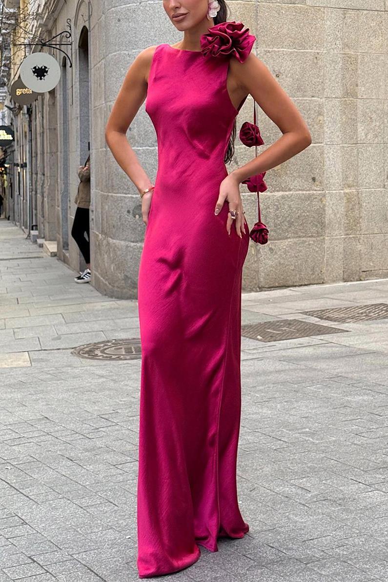 Vestido largo con cinta de satén y flores de Formentera