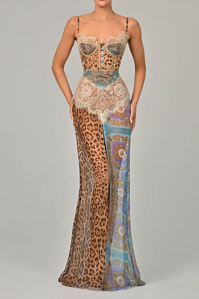 Whispers of the Wild – Maxikleid mit Taillenbindung