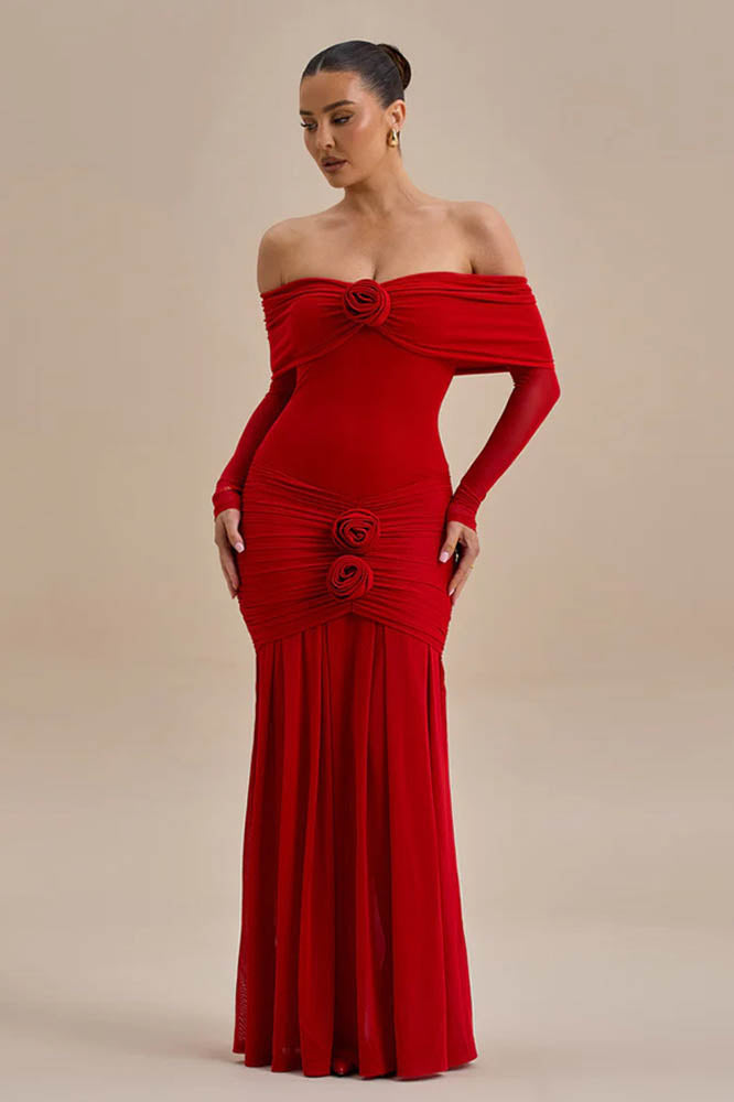 Vestido maxi ajustado con estampado floral 3D y hombros descubiertos