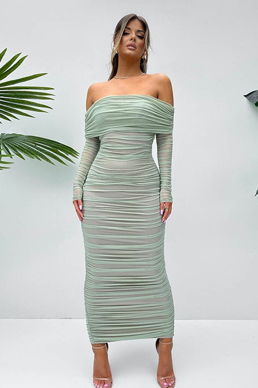 Eng anliegendes Bleistiftkleid aus Mesh mit Raglanärmeln