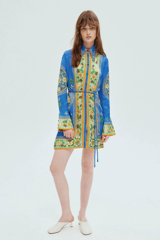 Lisbeth – Langärmliges Minikleid mit Blumenmuster