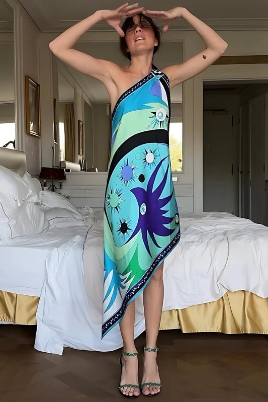 Vestido midi asimétrico con hombros descubiertos y estampado Stella