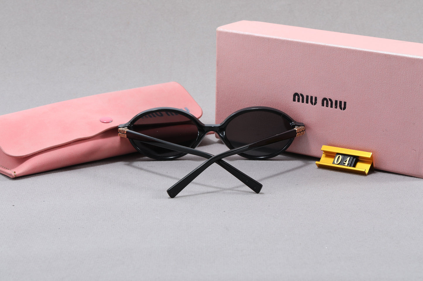 Classic Round Sunglasses