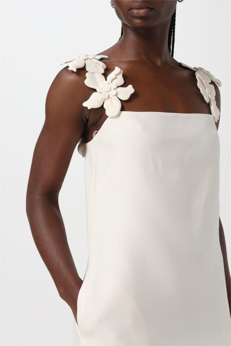 Vestido mini con tirantes de flores de Roberta