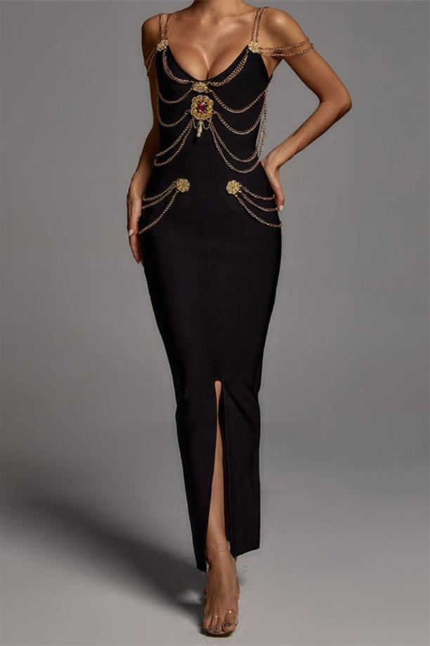 Setlla – Midikleid mit V-Ausschnitt und Metallverzierung