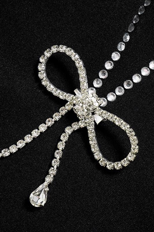 Thera – Minikleid mit V-Ausschnitt und Strass