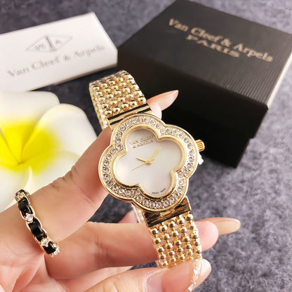 Clover Aura Watch