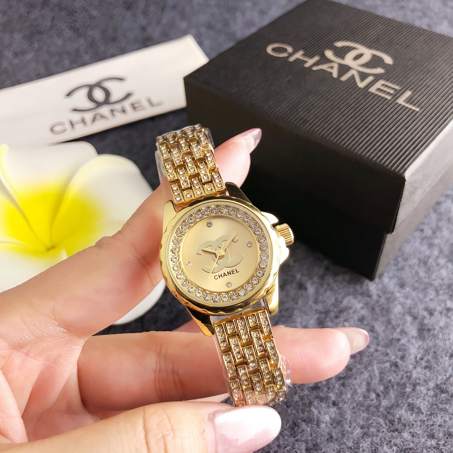 Celestia Luxe Watch