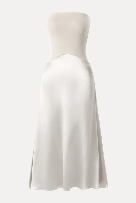 Curved-Waist Storytelling Dress