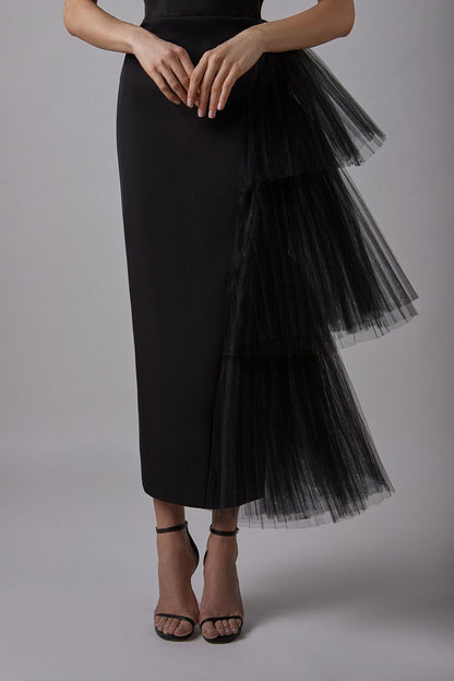 Niche – Französisches, figurbetontes, trägerloses Maxi-Abendkleid