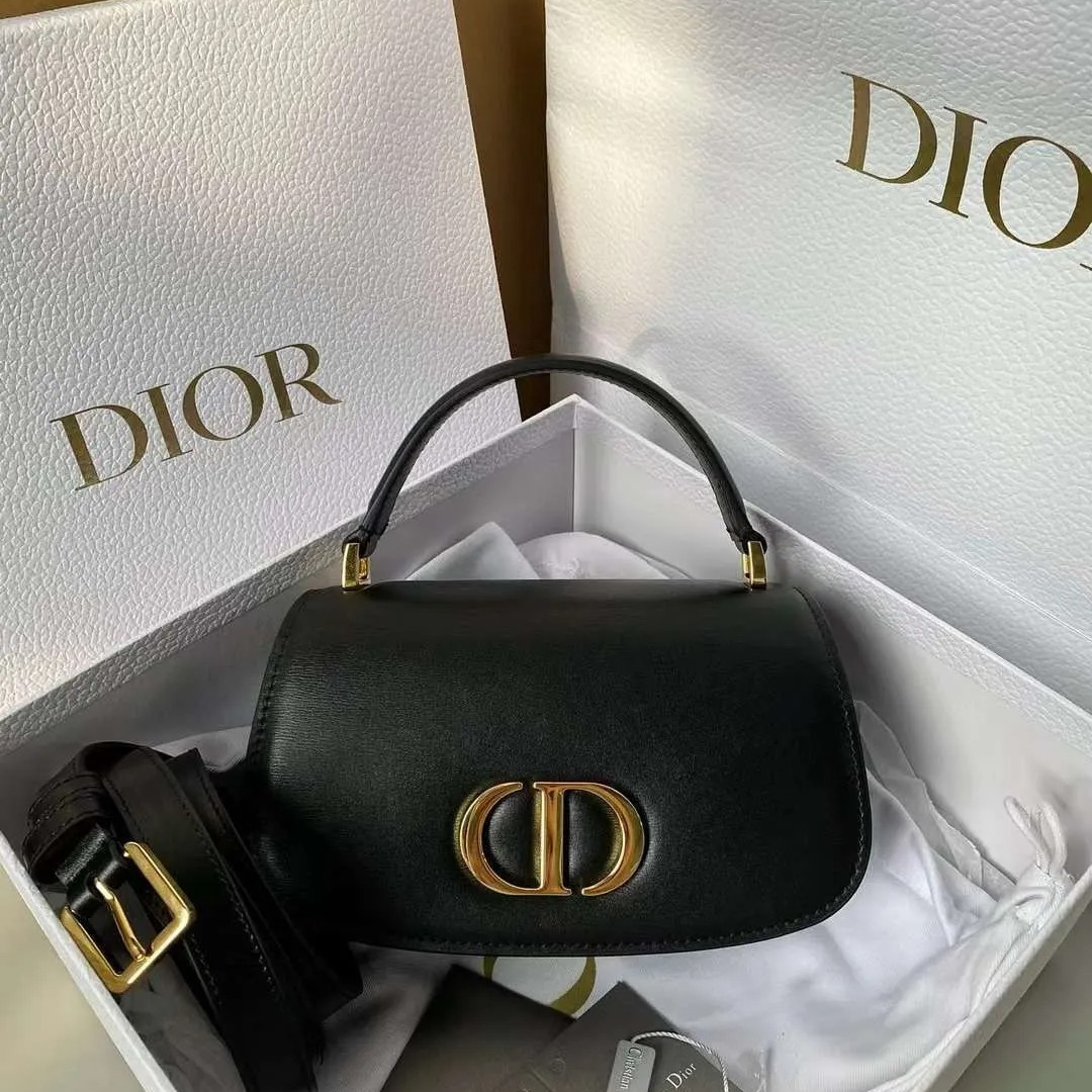 DR 30 Montaigne Avenue Medium Bag With Top Handle