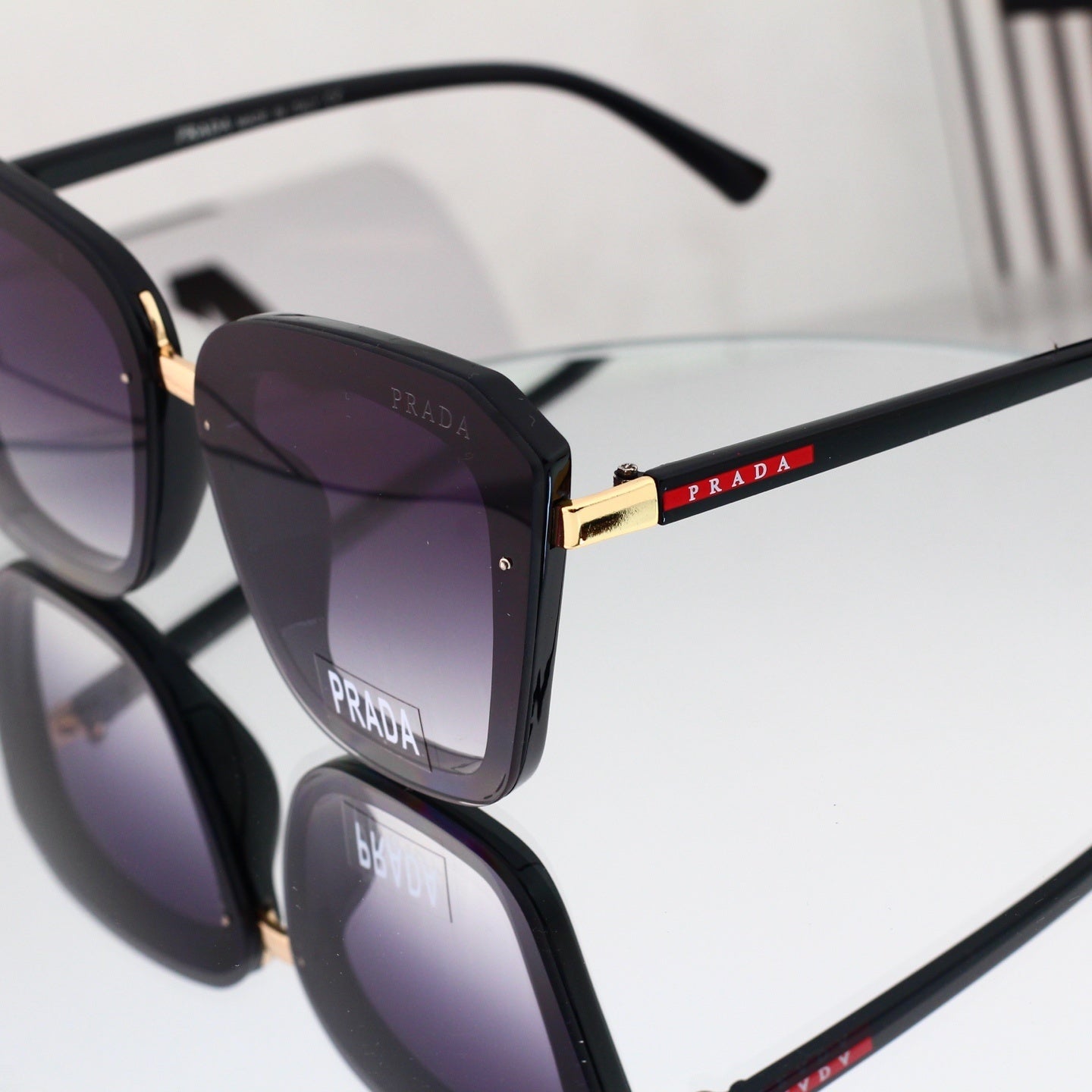 Noir Eclipse Sunglasses
