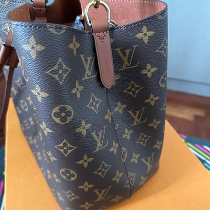 Bolsa LV Néonoé Mm