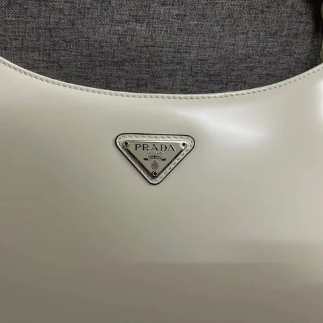 PRD Cleo Schultertasche aus gebürstetem Leder