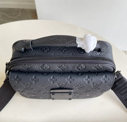 Cartera portátil LV Steamer