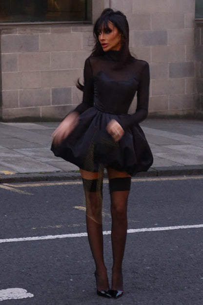 Vestido mini de invierno elegante de malla transparente, ajustado y abullonado