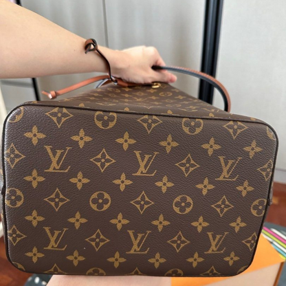 Bolsa LV Néonoé Mm