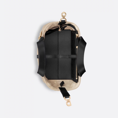 DR Toujours kleine Tasche