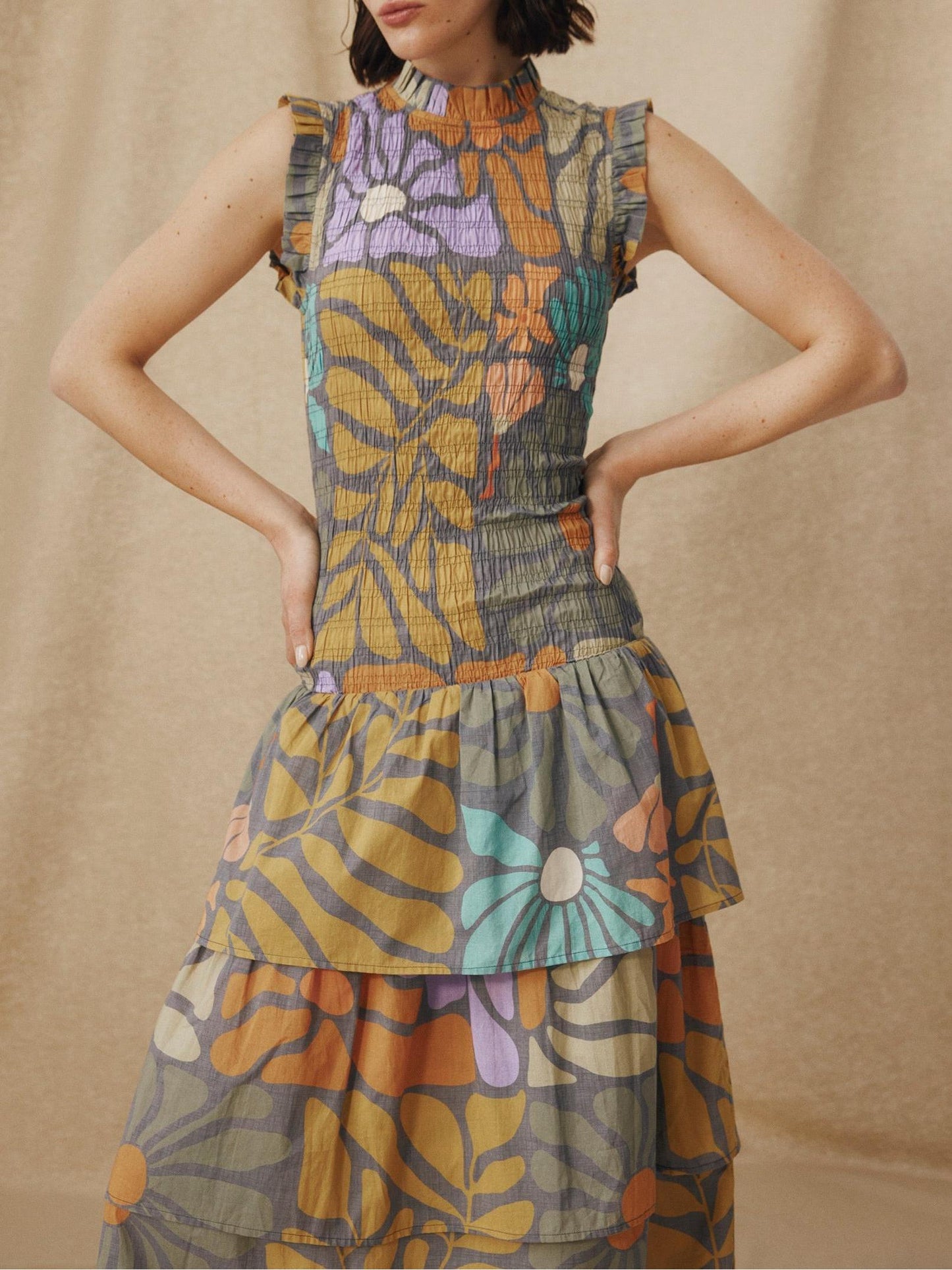 Vestido midi con estampado botánico multicolor