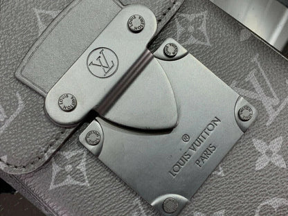 Cartera Vertical Portátil LV
