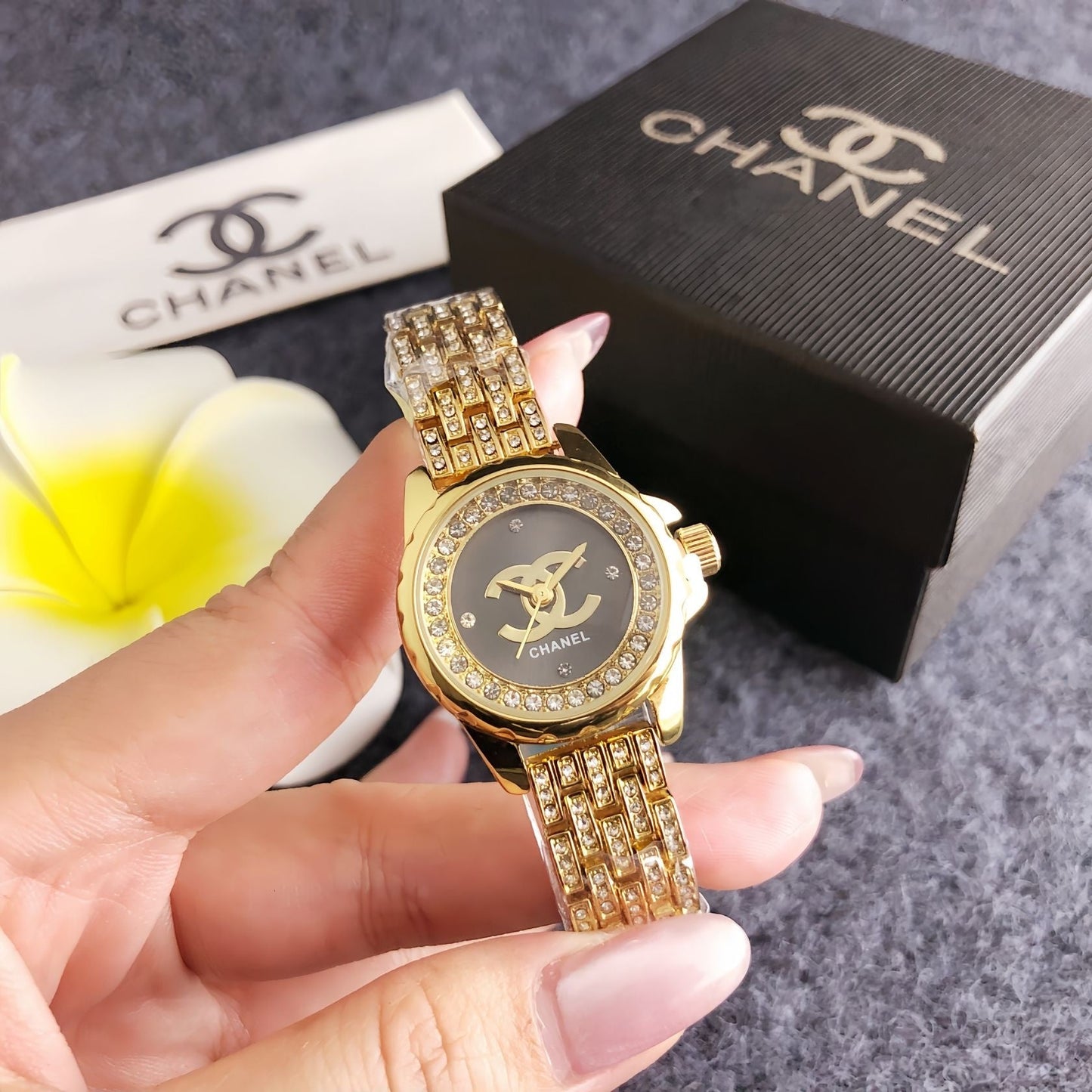 Celestia Luxe Watch
