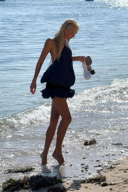 Vestido corto con cuello halter y espalda descubierta Coastal Kiss