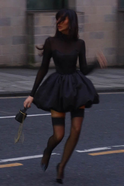 Vestido mini de invierno elegante de malla transparente, ajustado y abullonado