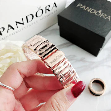 P A N D O R A Valentine's + Free Complete Happiness Bracelet