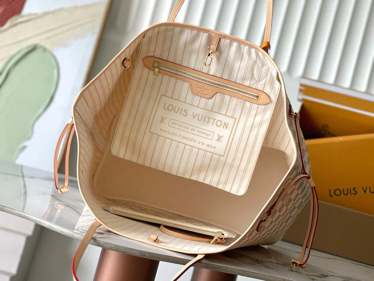 Bolso tote LV Neverfull MM al revés blanco