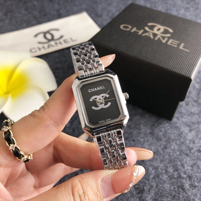 Noir Élance Watch