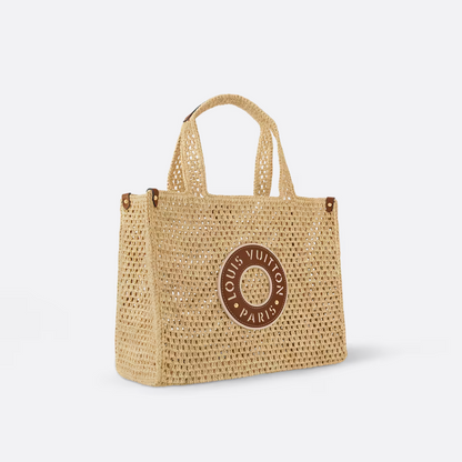 Borsa a mano LV Onthego Mm in rafia by the pool