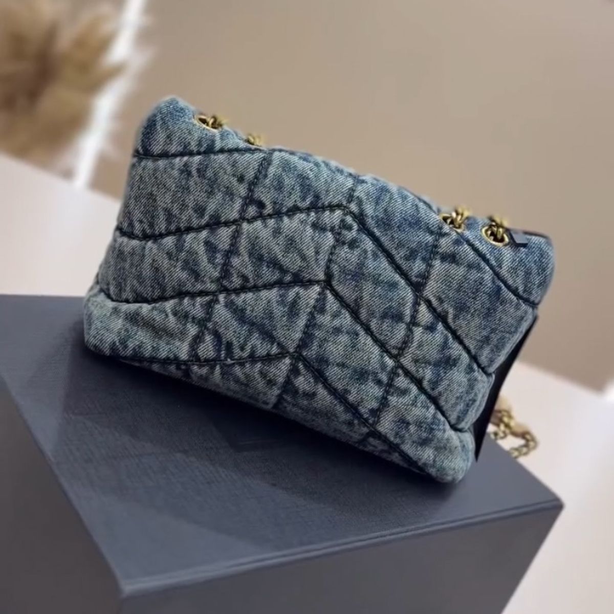 SL Loulou Puffer Bag Made Of Quilted Vintage Denim