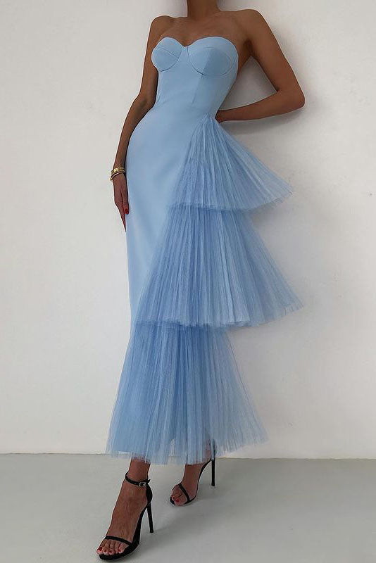 Niche – Französisches, figurbetontes, trägerloses Maxi-Abendkleid