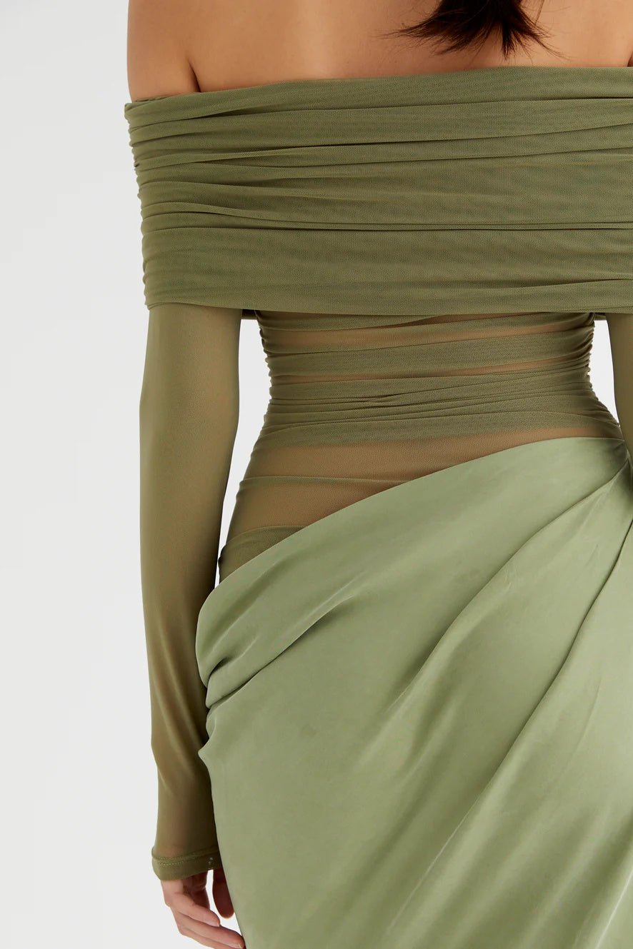 Lillian – Schulterfreies, transparentes Maxi-Netzkleid