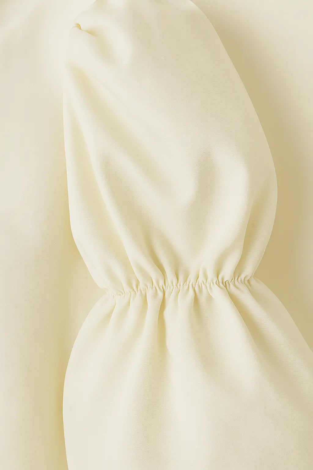 Balloon sleeve blouse