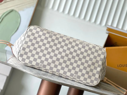 Bolso tote LV Neverfull MM al revés blanco