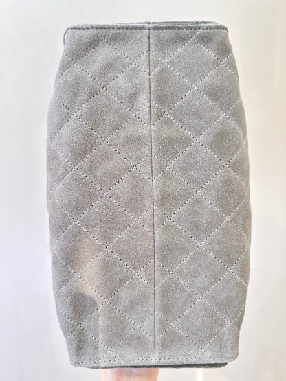 CHNL 25 Pequeño Hobo Gris