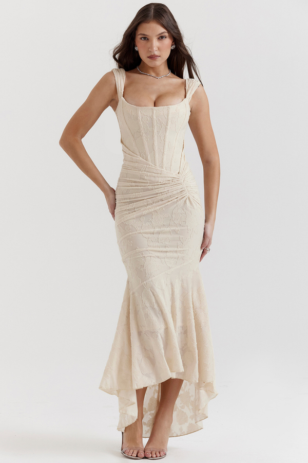 Octavie gerafftes Korsett-Maxikleid in Beige