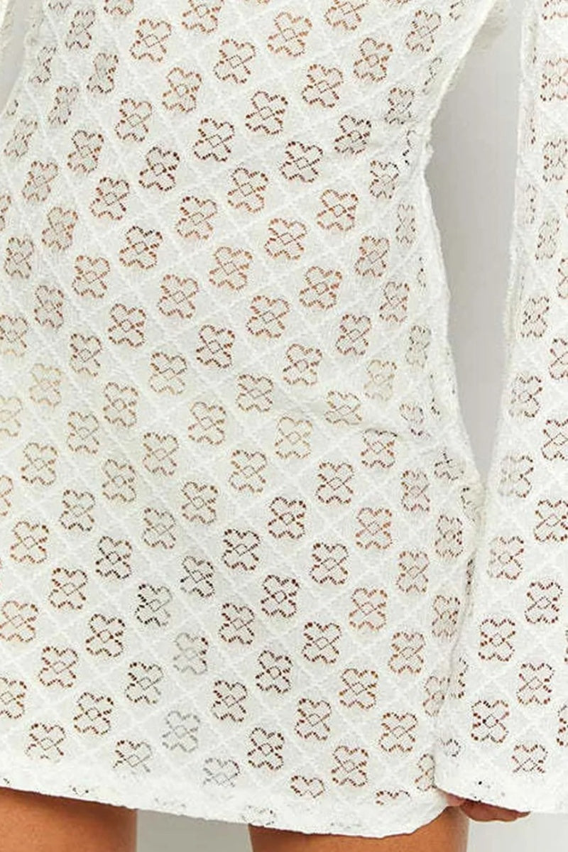 Vestido mini blanco con espalda escotada y estampado