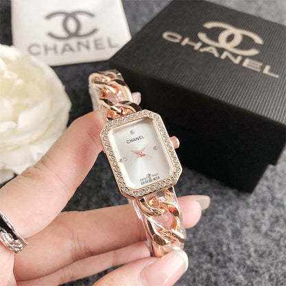 Lunéa Charm Watch