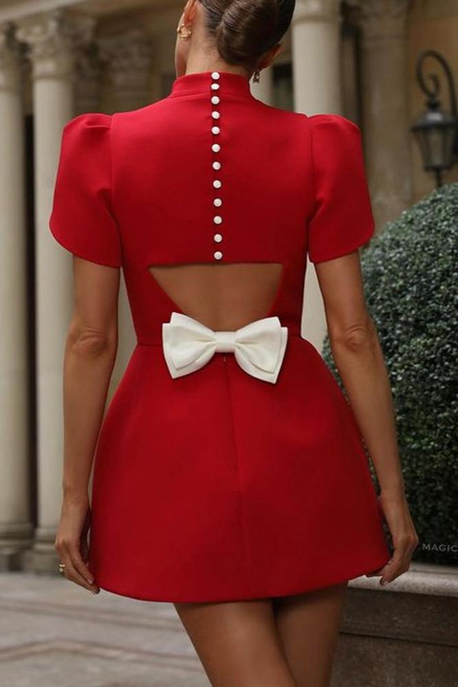 Modisches, rückenfreies Kleid mit Schleife und Temperament 