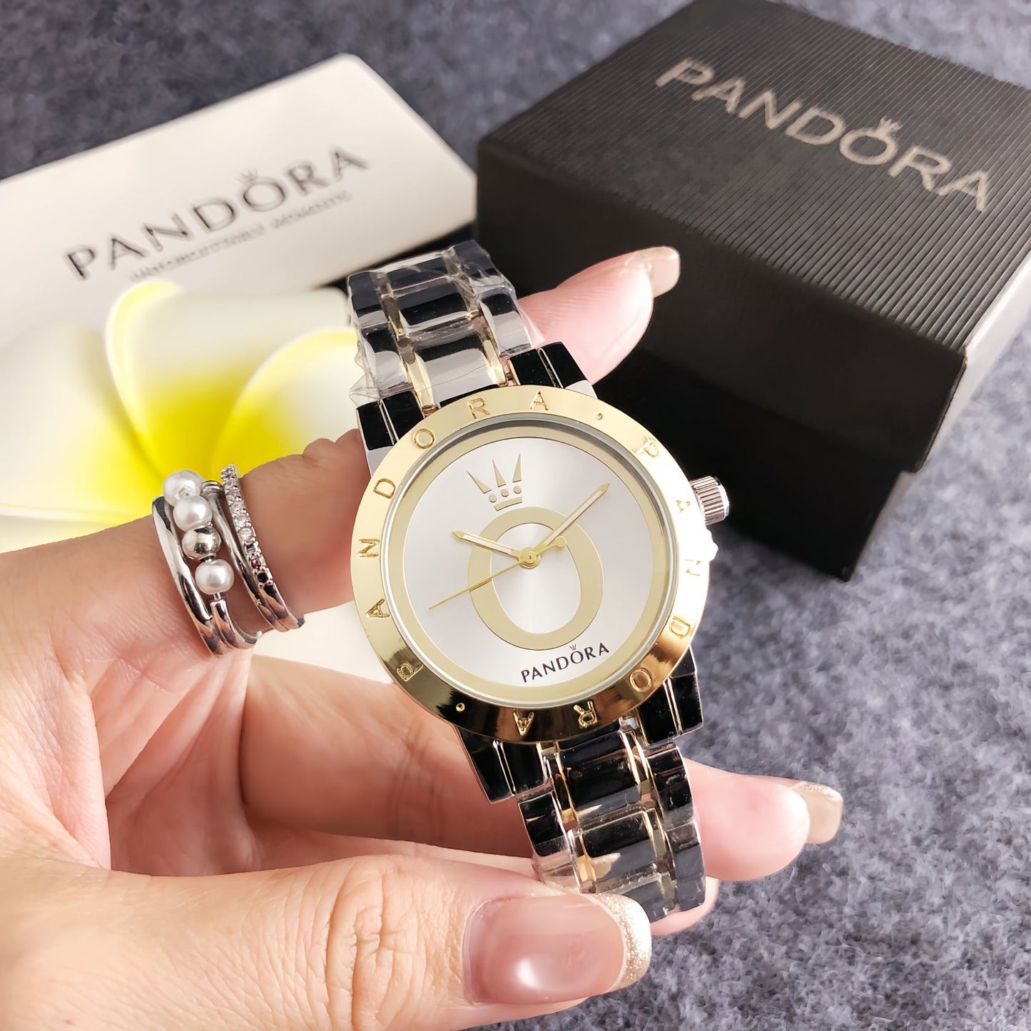 Lunara Essence Watch