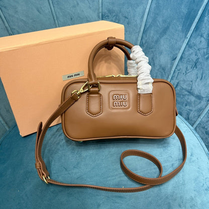 VICTORIA™ Elegance Hobo Bag