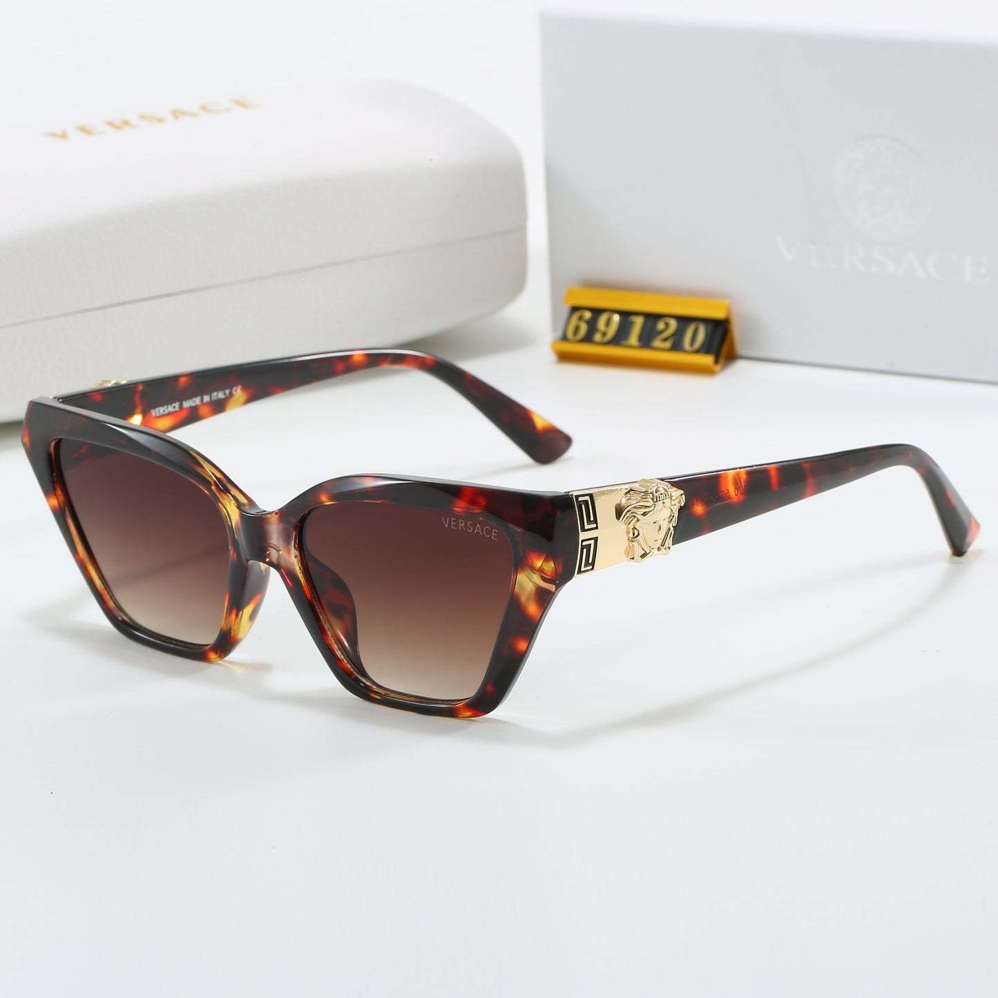 Bold Fashion Sunglasses