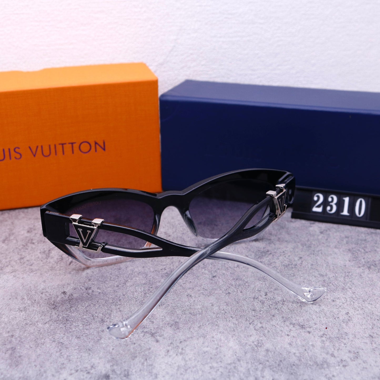 Retro Oval Shades