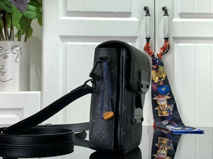 Cartera Vertical Portátil LV