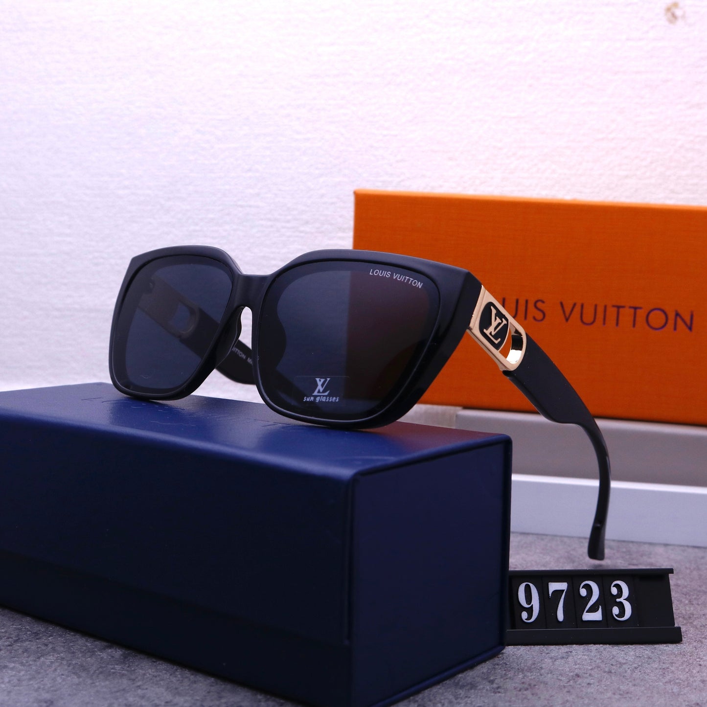 Full Frame Sunglasses