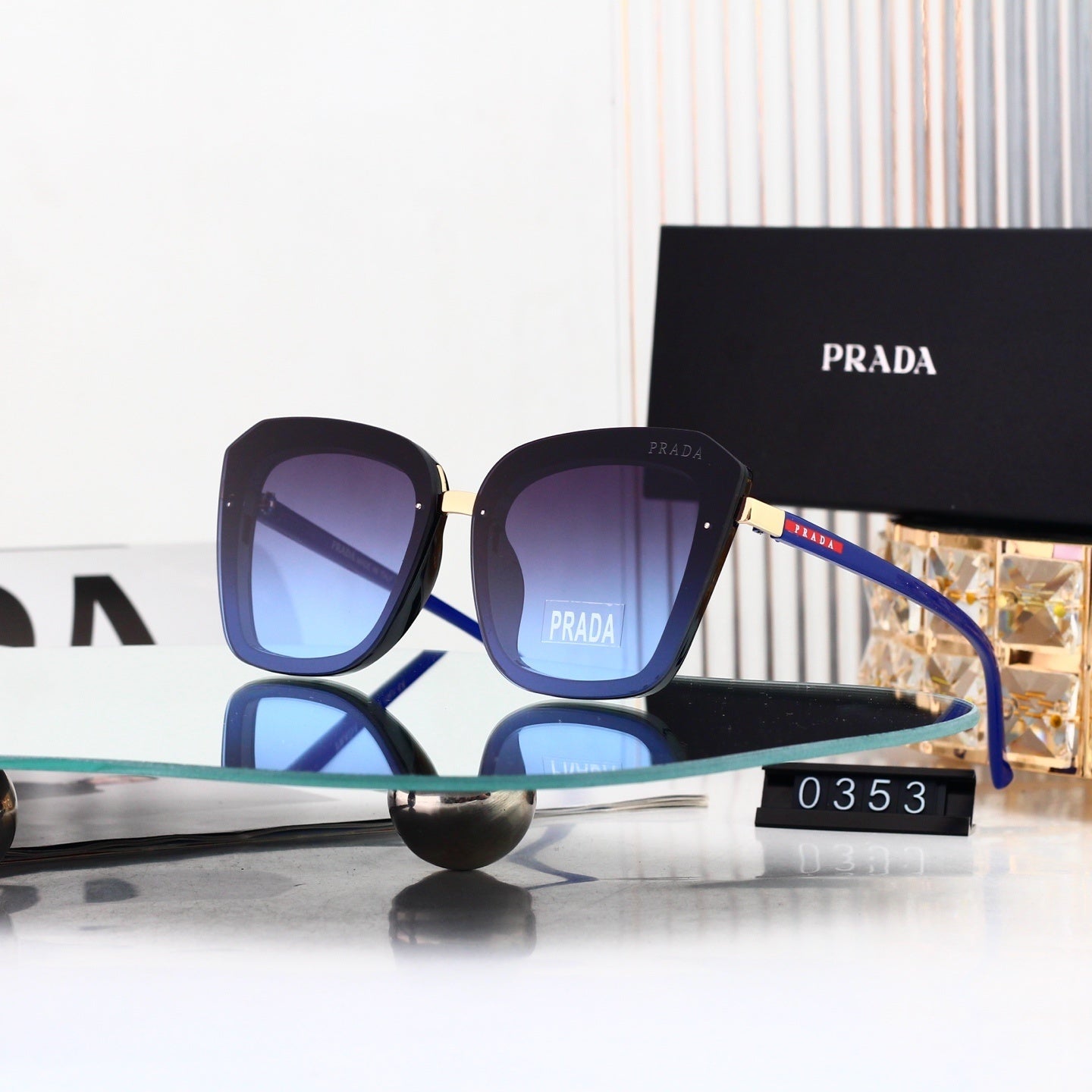 Noir Eclipse Sunglasses